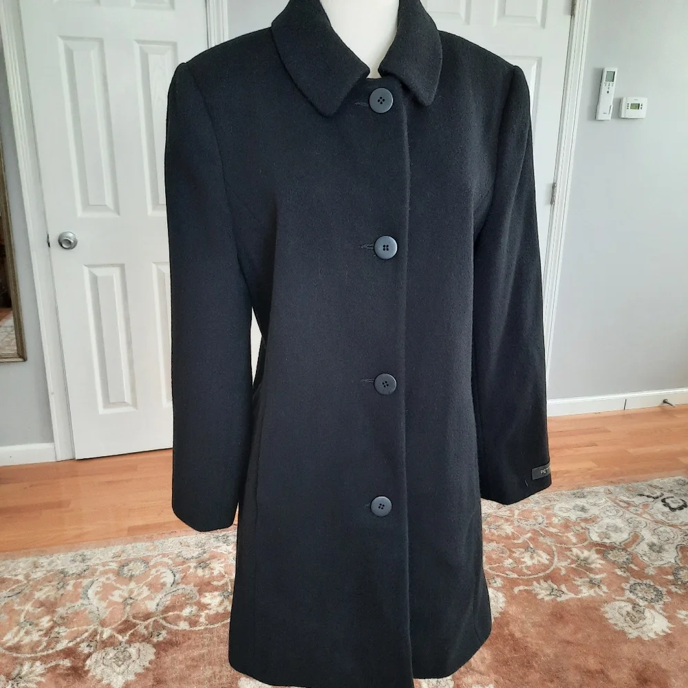 Mid length black wool Winter coat jacket